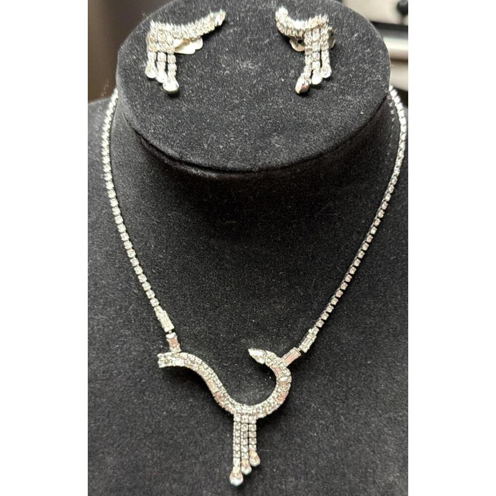 Vintage Rhinestone Choker 15.5” Clip On Earrings Set Dangle Pageant Quinceañera